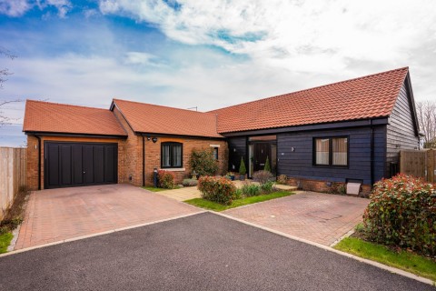 View Full Details for Middlefield Lane, Henlow, Bedfordshire