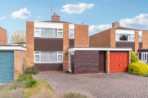 View Full Details for Elm Close, Henlow, Bedfordshire
